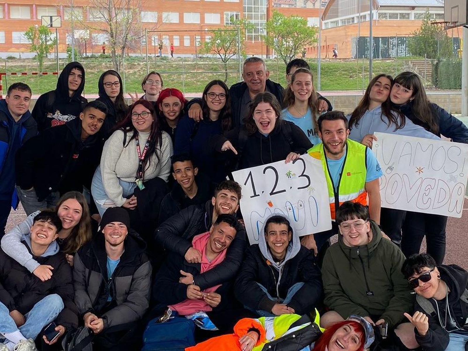 Ganadores del IES La Poveda de Arganda en las I Olimpiadas de Emergencias Sanitarias