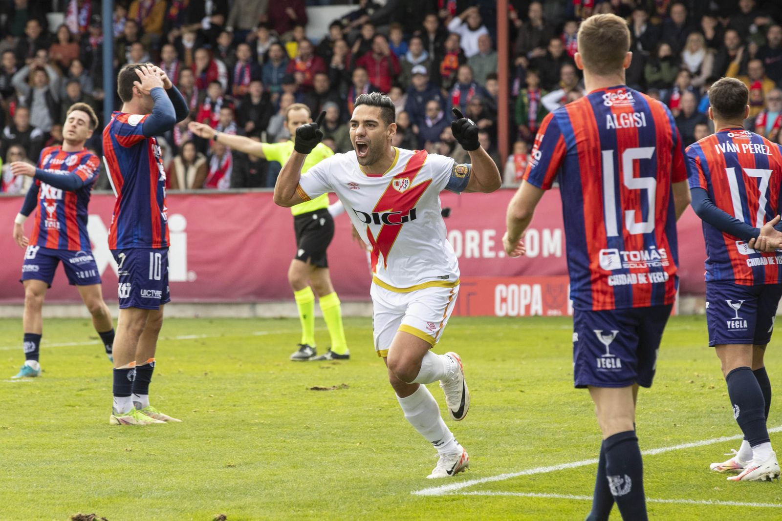 Falcao