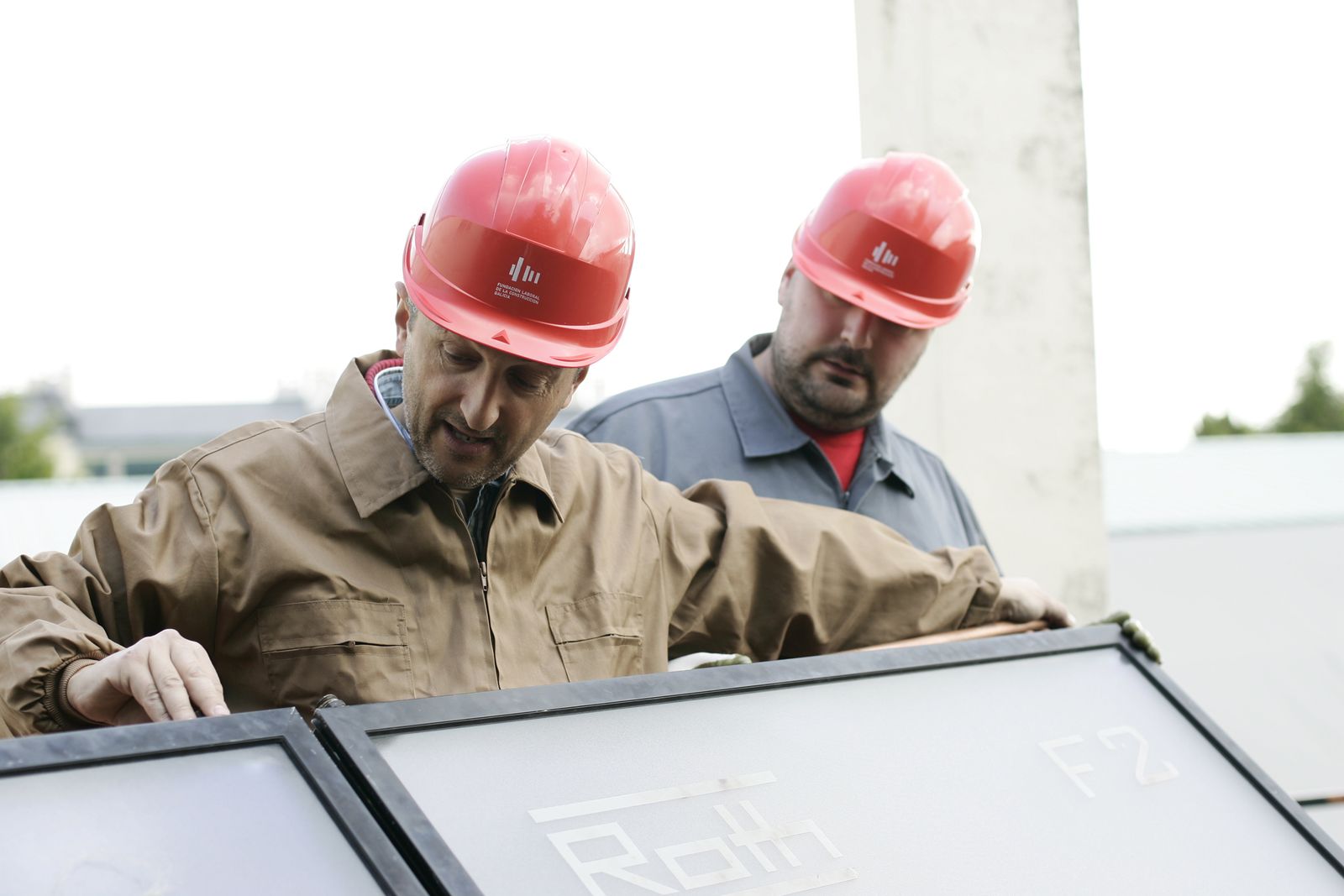 Cursos gratis para 600 madrileños en los sectores de construcción y metal