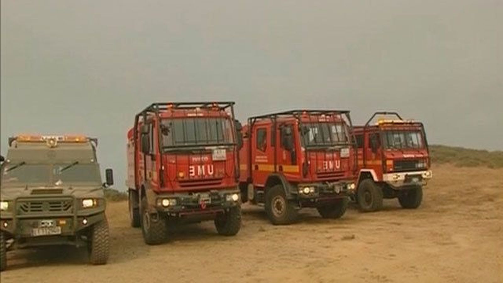 El incendio de Encinedo (León) arrasa 8.000 hectáreas y avanza sin control