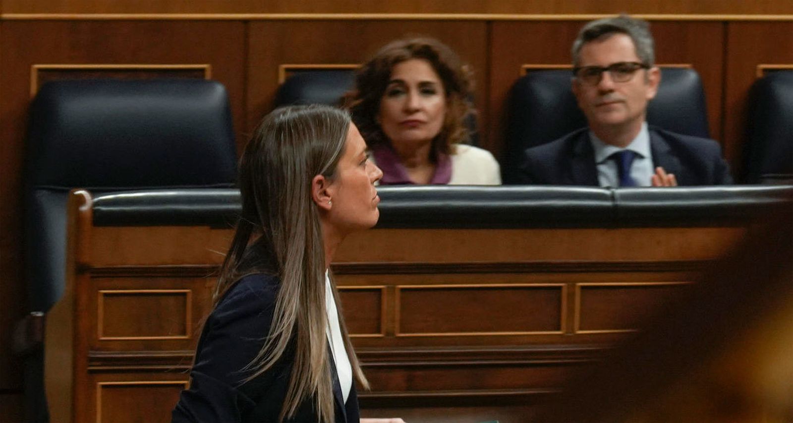La portavoz de Junts, Míriam Nogueras  ante Montero y Bolaños