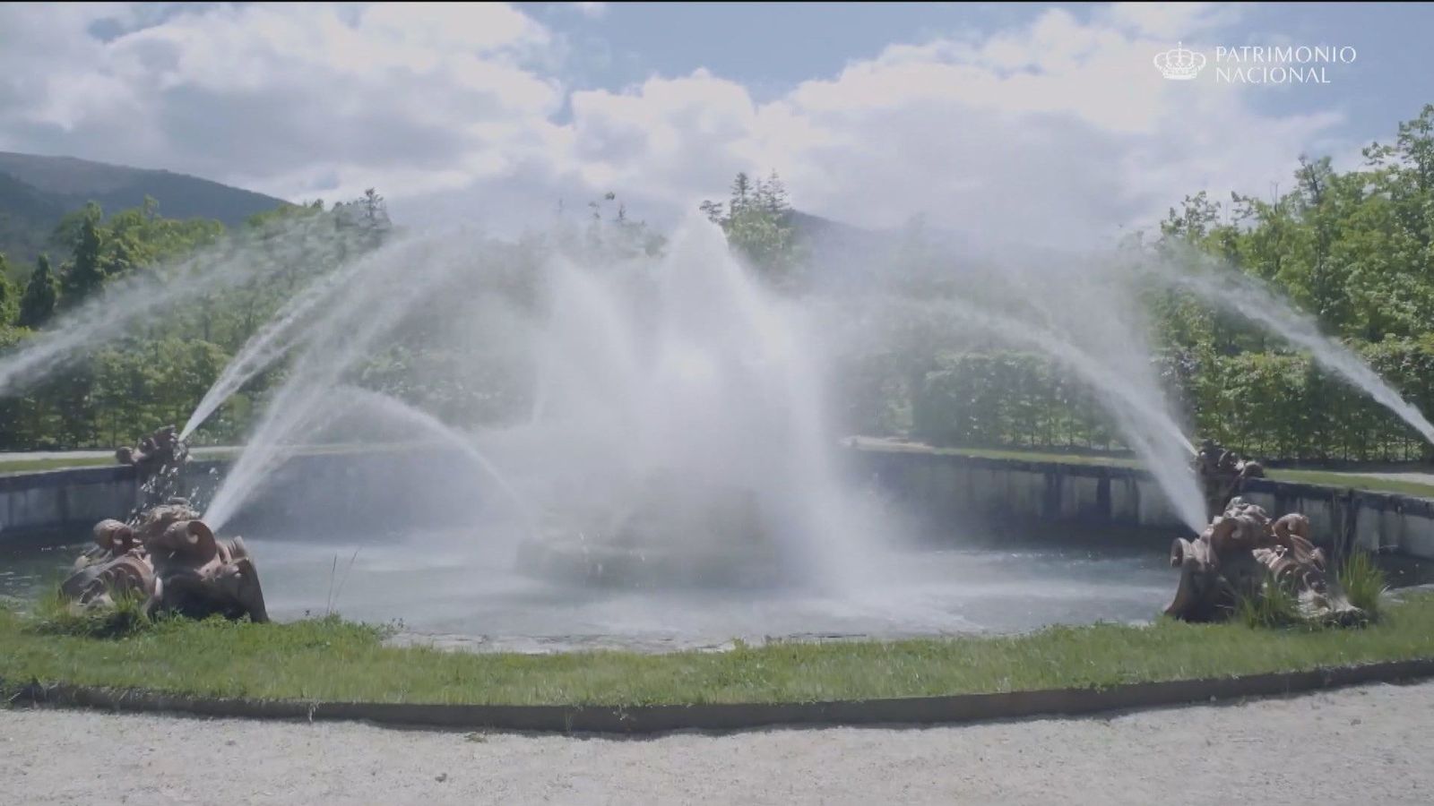 La sequía reduce a cuatro fuentes el espectáculo del Palacio de la Granja de San Ildefonso