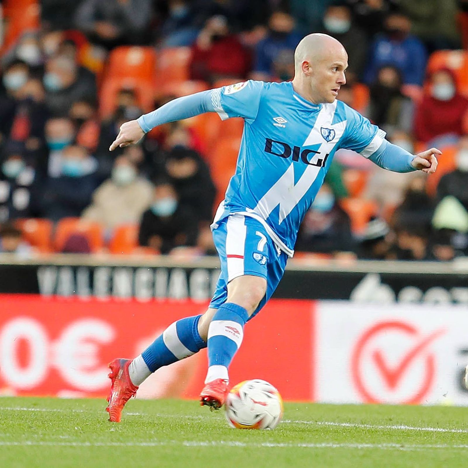 Isi, jugador del Rayo Vallecano