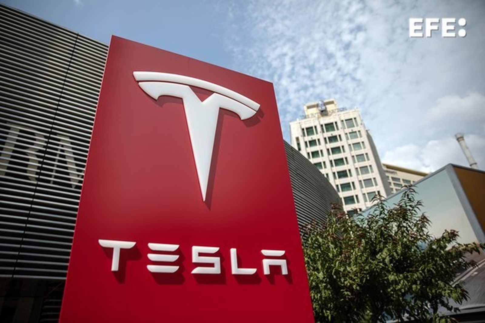 Tesla