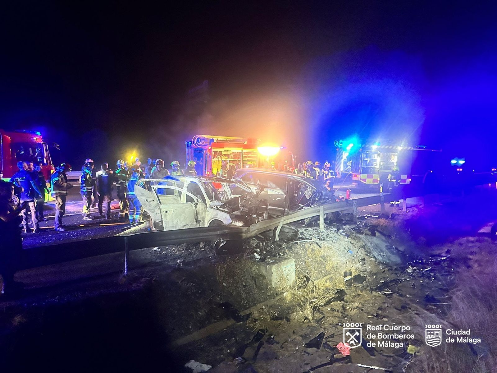 Cuatro muertos, uno de ellos policía, en una persecución tras un robo a una farmacia en Málaga