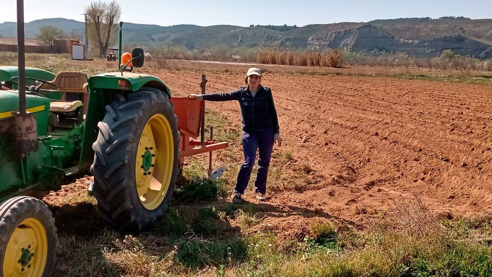 Agricultores y ganaderos de Madrid compran a pequeños productores para comedores sociales y ONGs