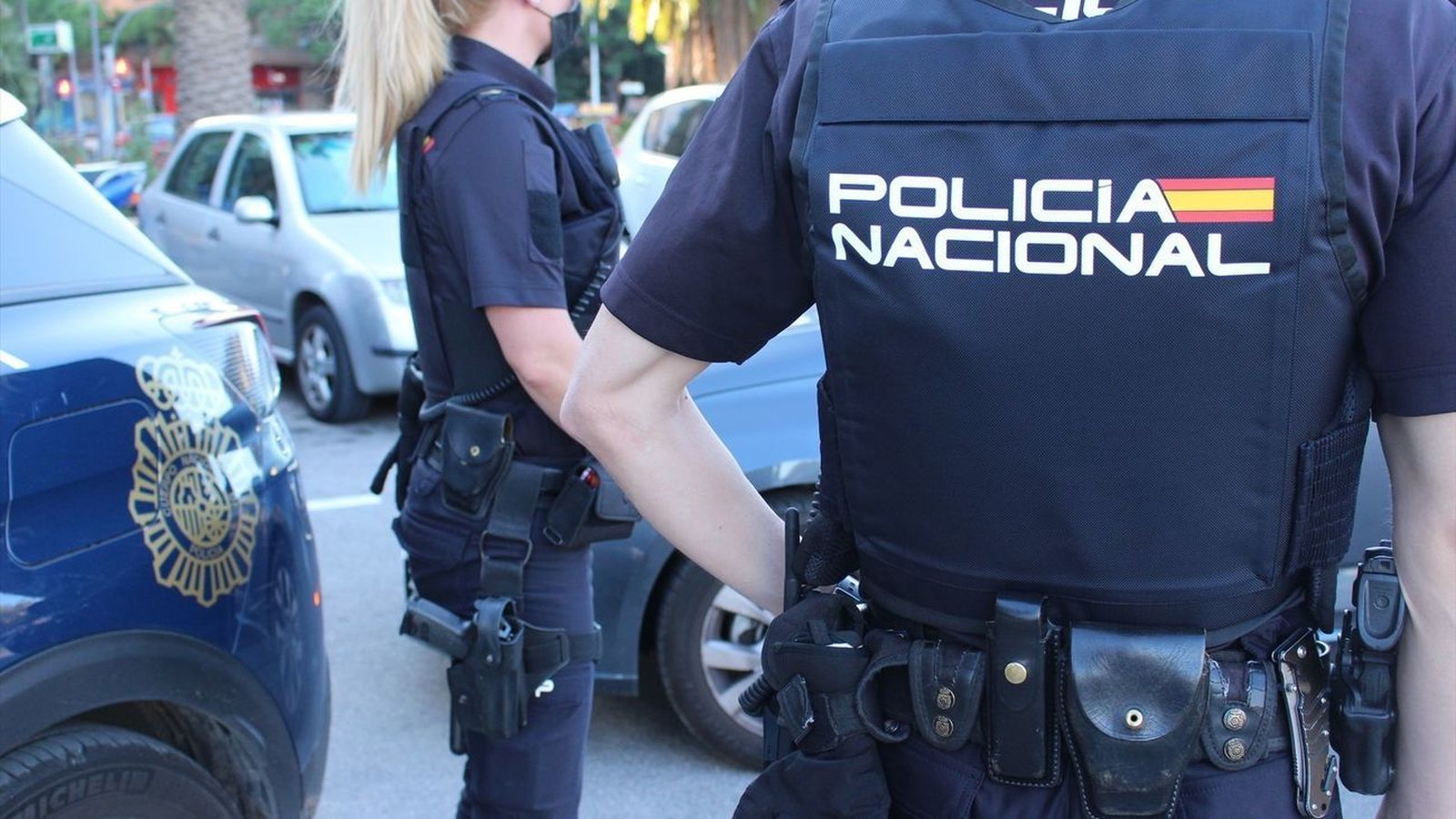 Agentes de Policía Nacional