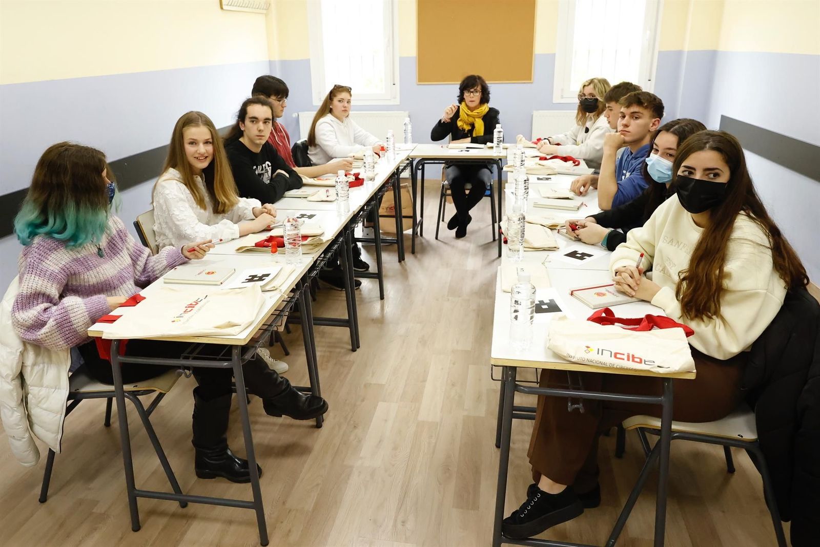 La princesa Leonor visita un instituto de Leganés para asistir a una charla de ciberseguridad