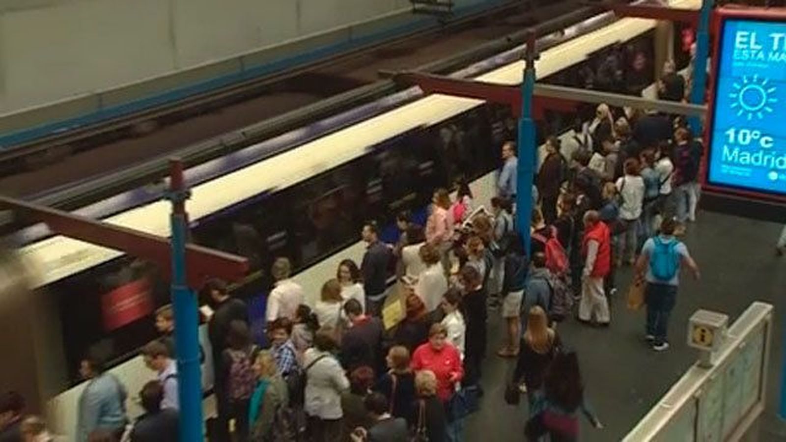 Renfe se reúne de nuevo con los  maquinistas para evitar más huelgas