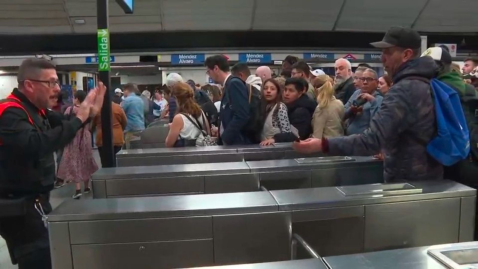 Reabre el Metro de Madrid, salvo la línea 7A, tras 20 horas sin servicio