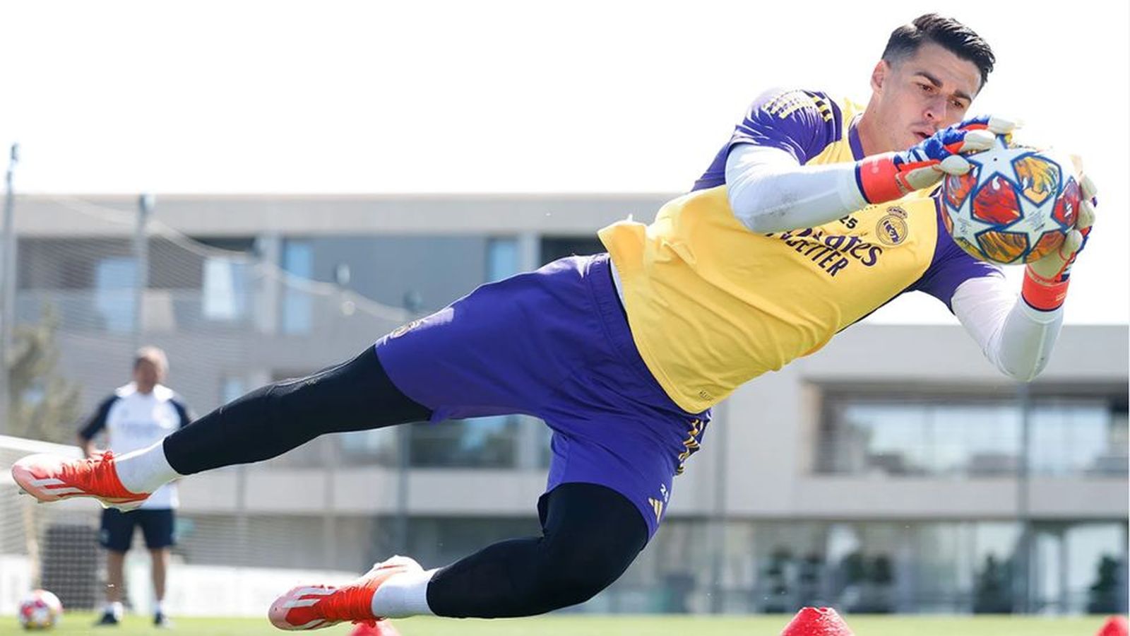 El Real Madrid afina puntería con Kepa y Lunin de vuelta