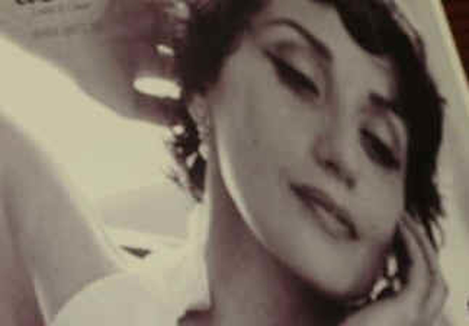 luz casal