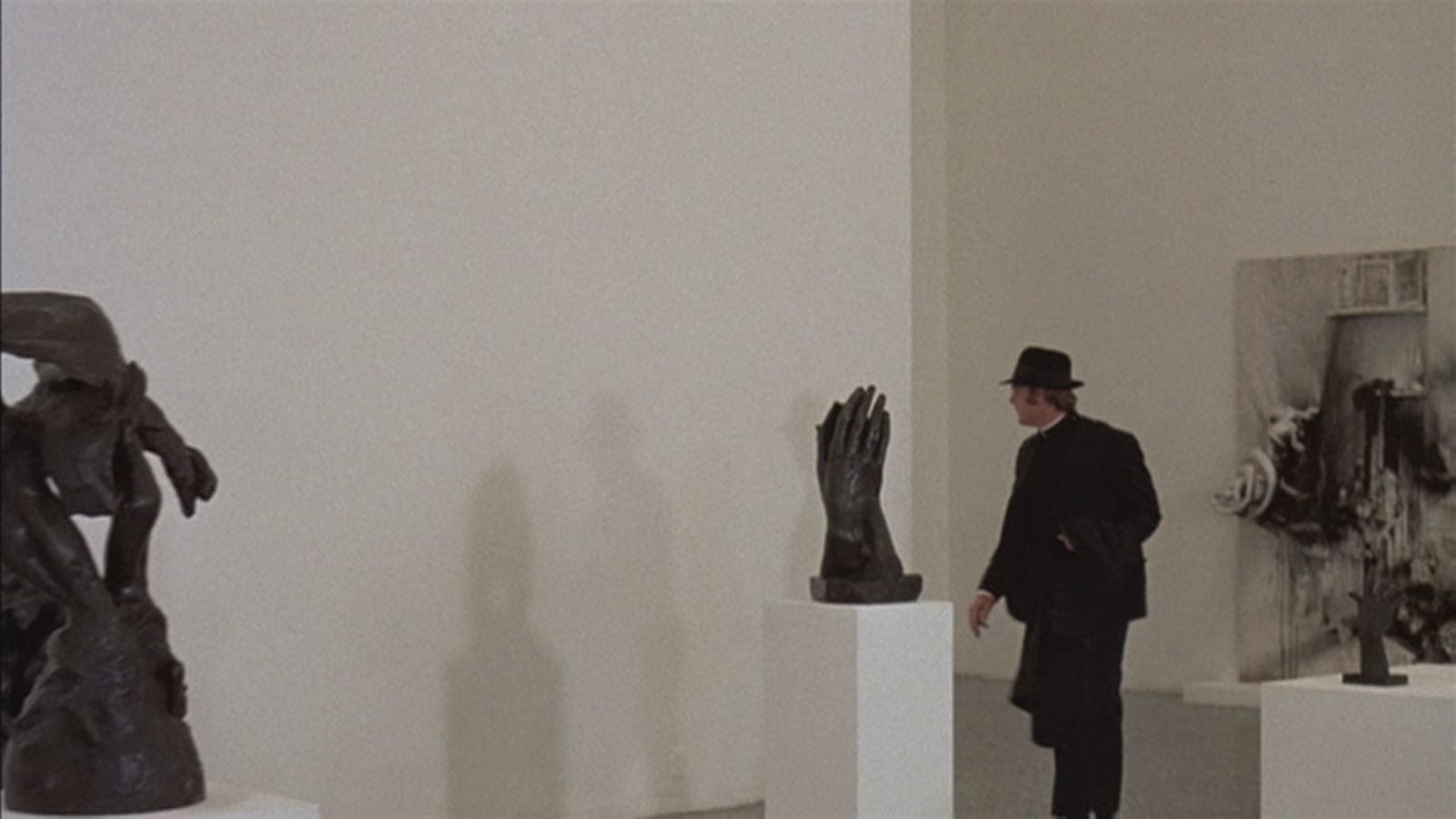 ladron en museo