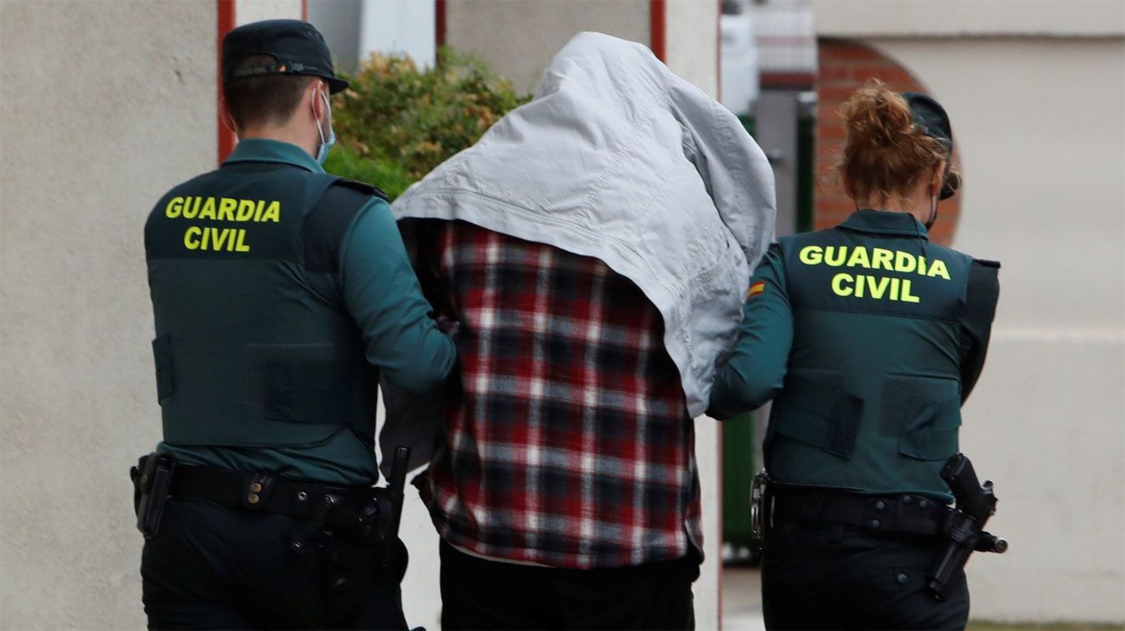 El juez levanta el secreto de sumario del crimen del niño de Lardero