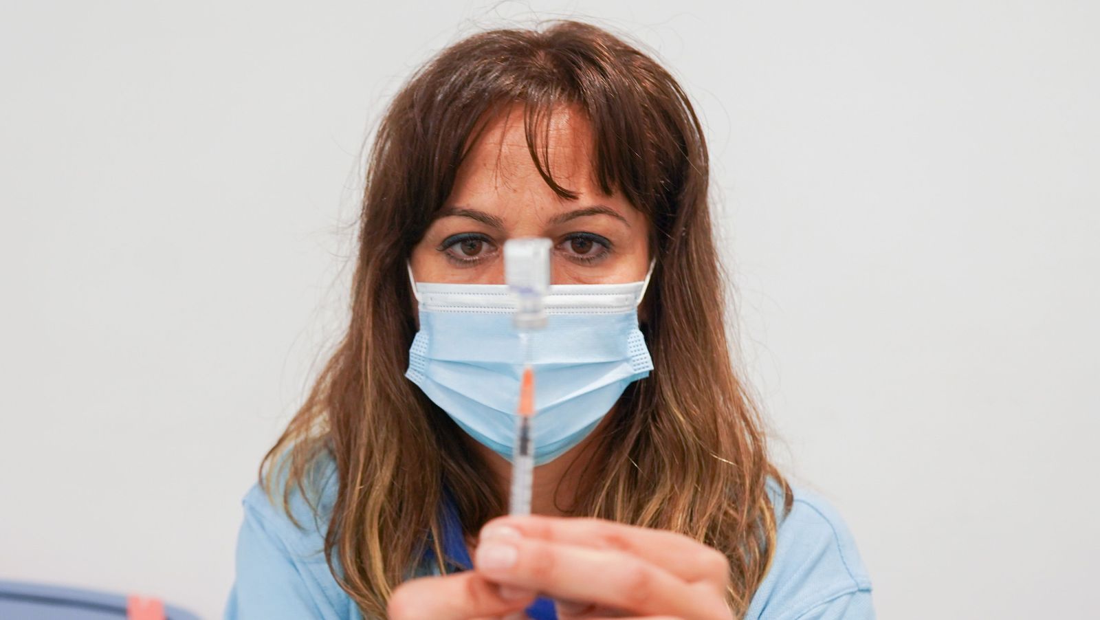 Madrid descarta volver a las restricciones ante el aumento de casos de Covid