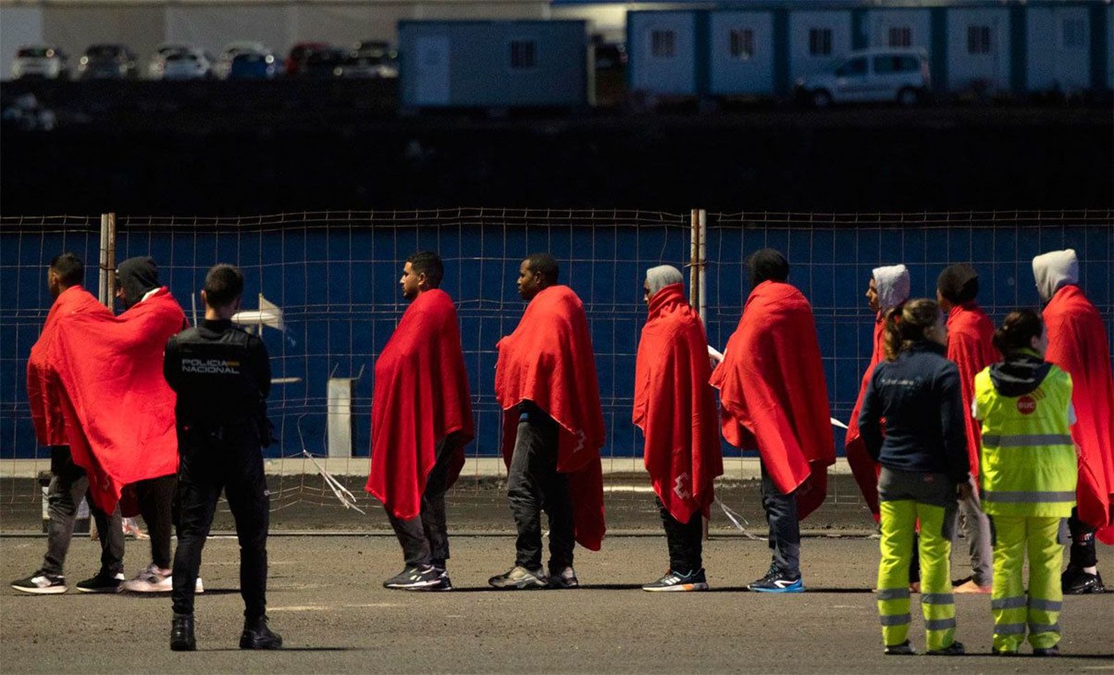 Cuestionan la constitucionalidad de delegar las competencias en inmigración a Cataluña