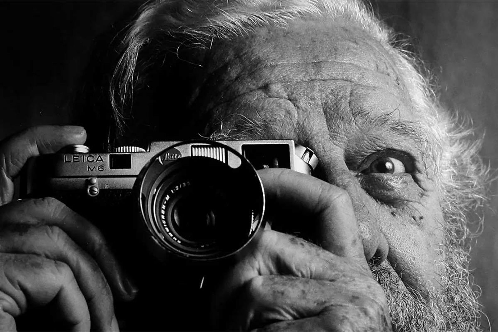 Berlanga y lo berlanguiano, en una exposición que honra a un autor esencial