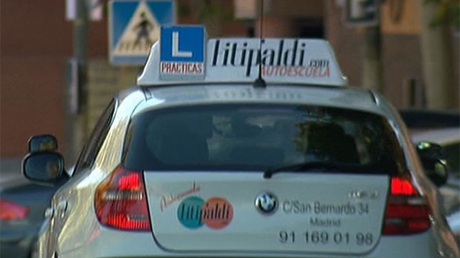 Competencia multa con 182.716 euros a la Asociación de Autoescuelas de Madrid