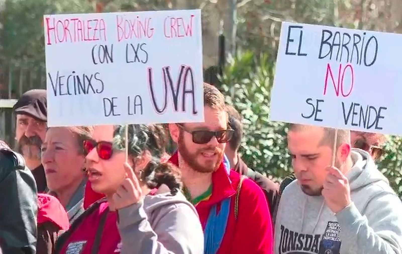 Manifestación en Hortaleza por el realojo de los vecinos de la UVA