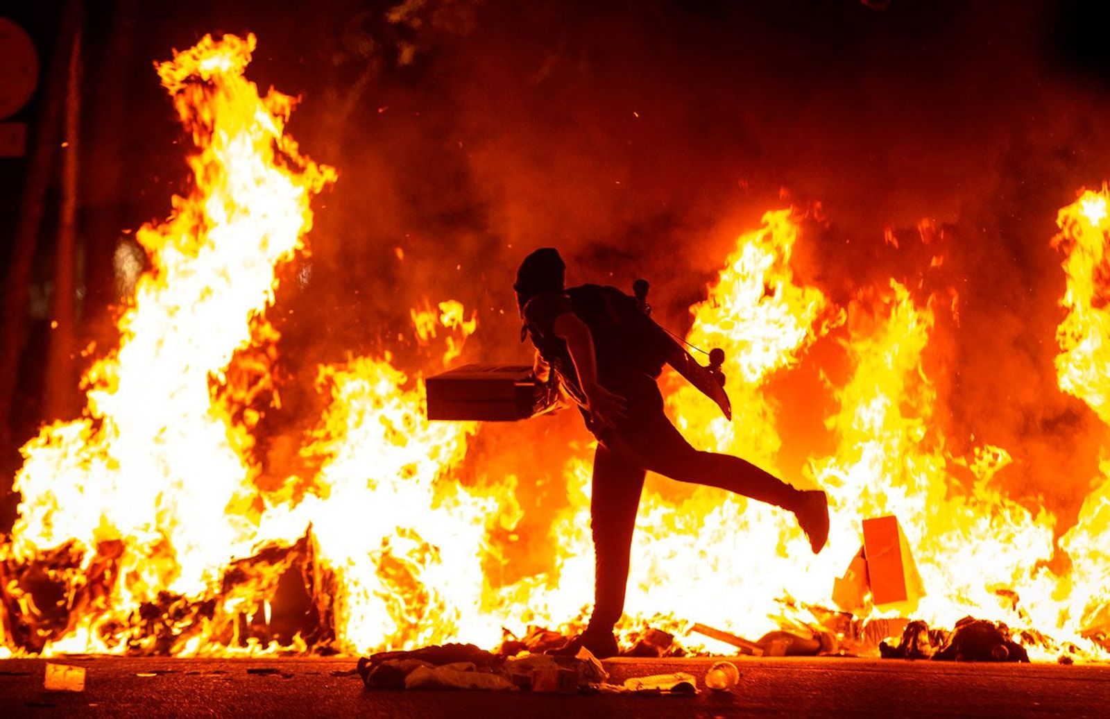 Dos cámaras de Telemadrid heridos durante las protestas en Barcelona