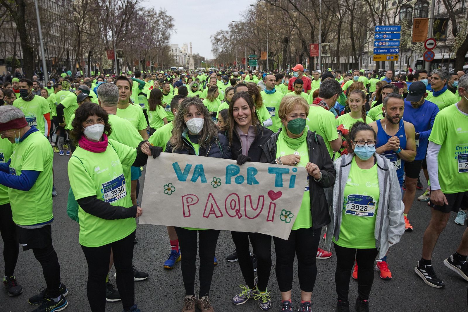 La 'marea verde' contra el cáncer llena las calles de Madrid