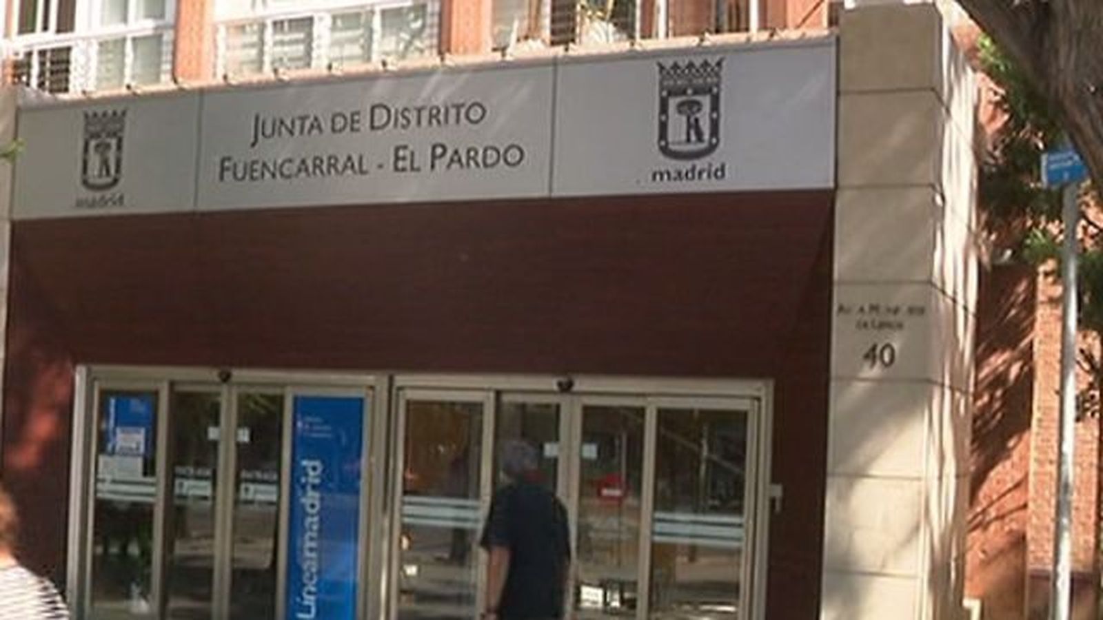 Cifuentes cree que Zapata debería dejar también la presidencia del distrito