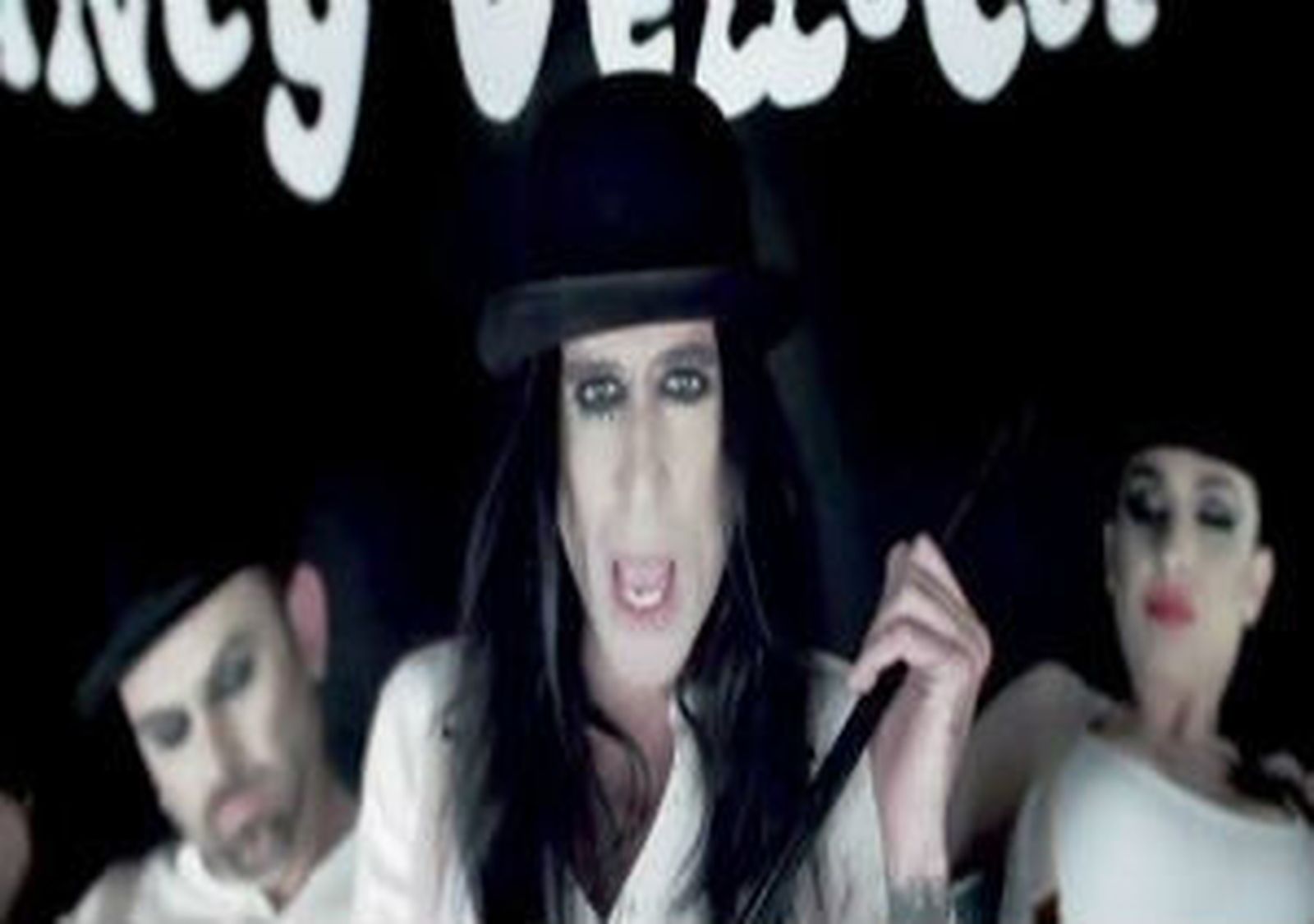 Las Nancys Rubias son abducidas por "Marcianos ye-yés" en su nuevo trabajo