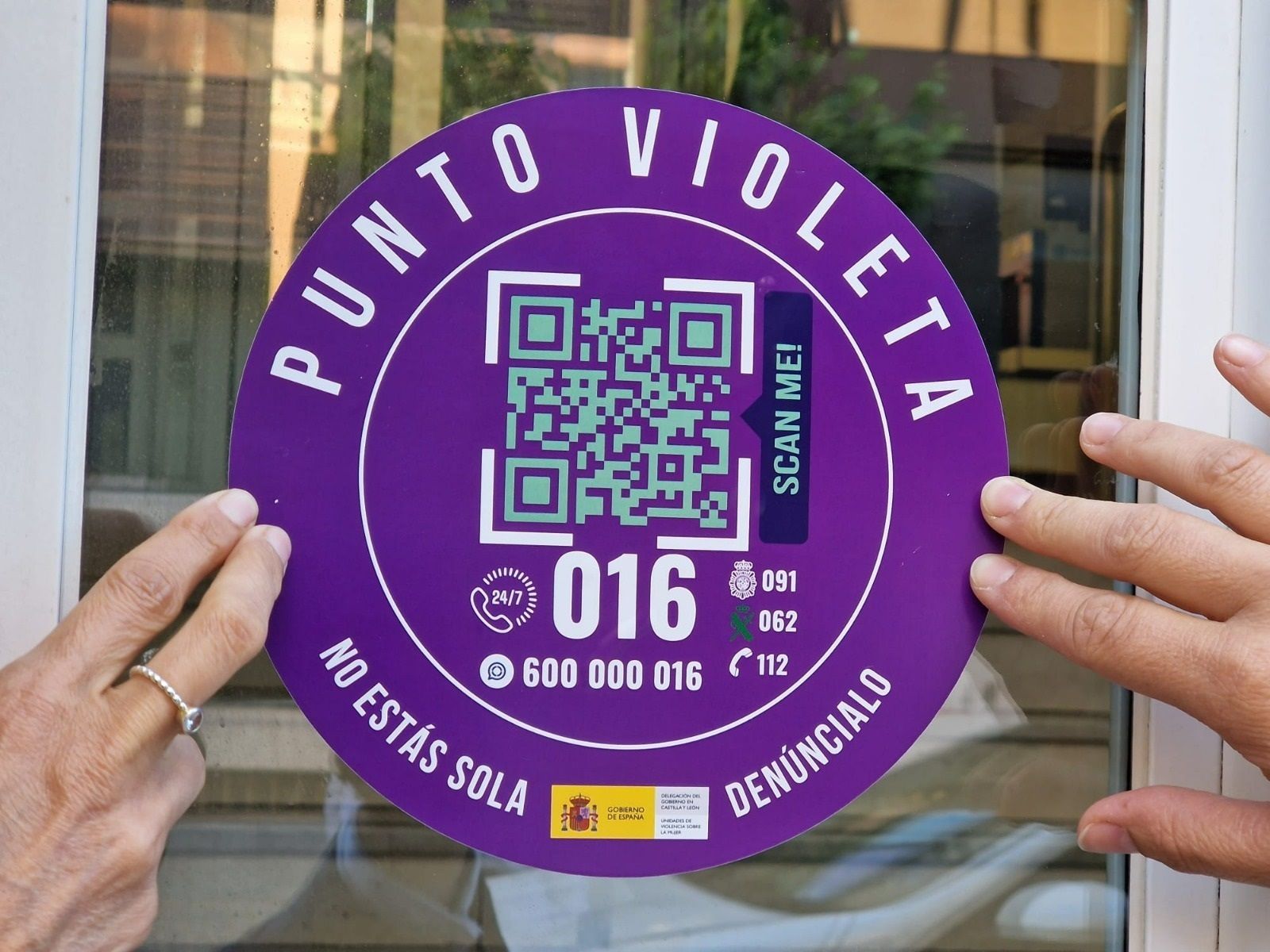 Distintivo de los 'Puntos Violetas'