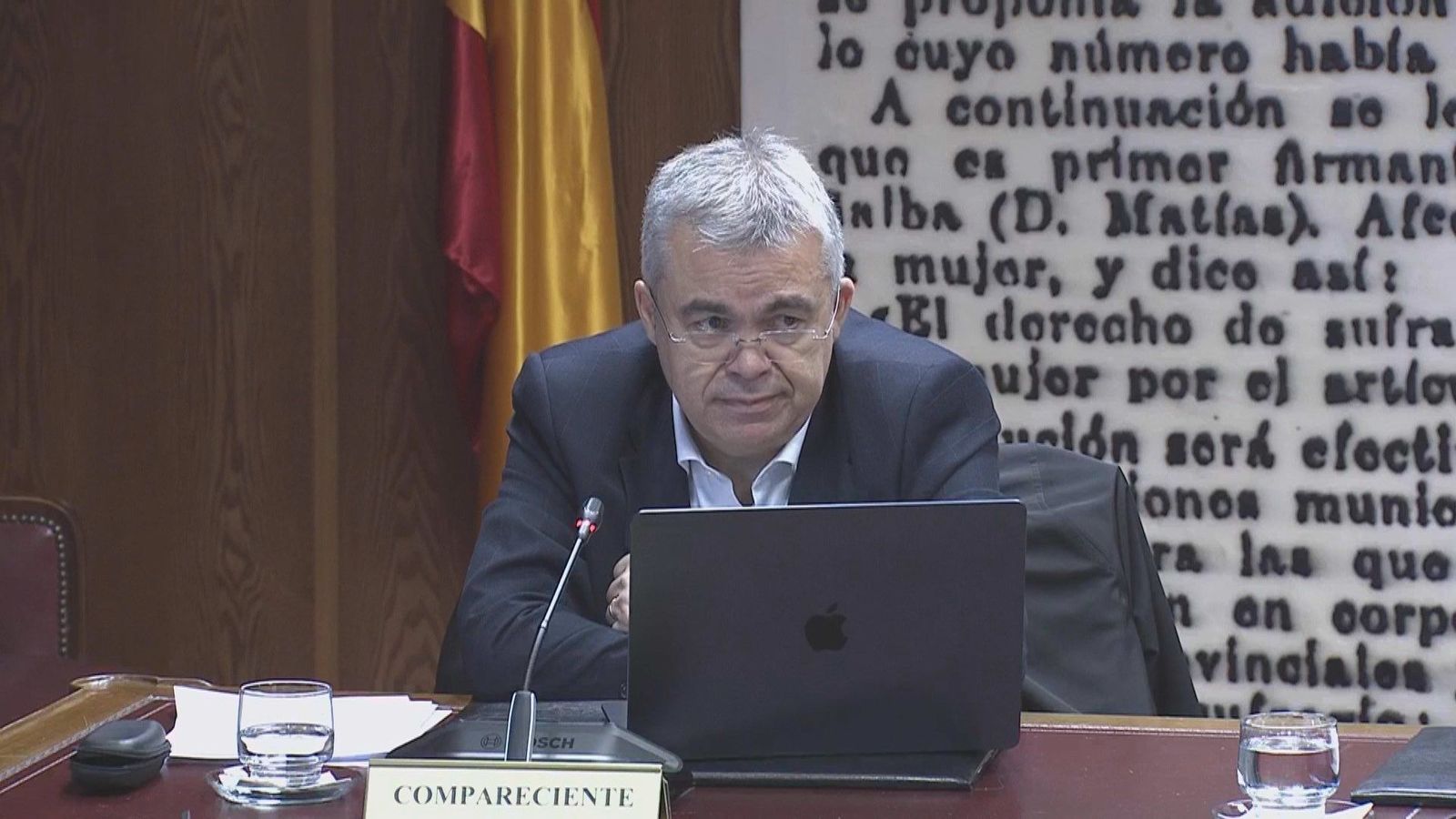 Cerdán dice en el Senado que "es inocente" y denuncia una "persecución inquisitorial"