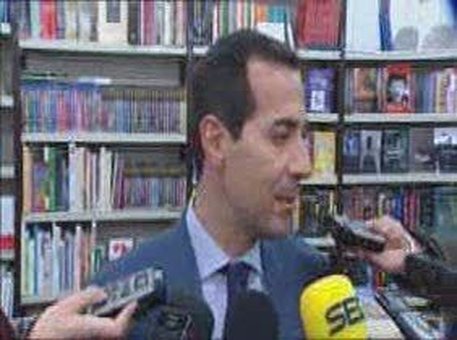 Salvador Victoria acompaña por un día a un discapacitado dependiente