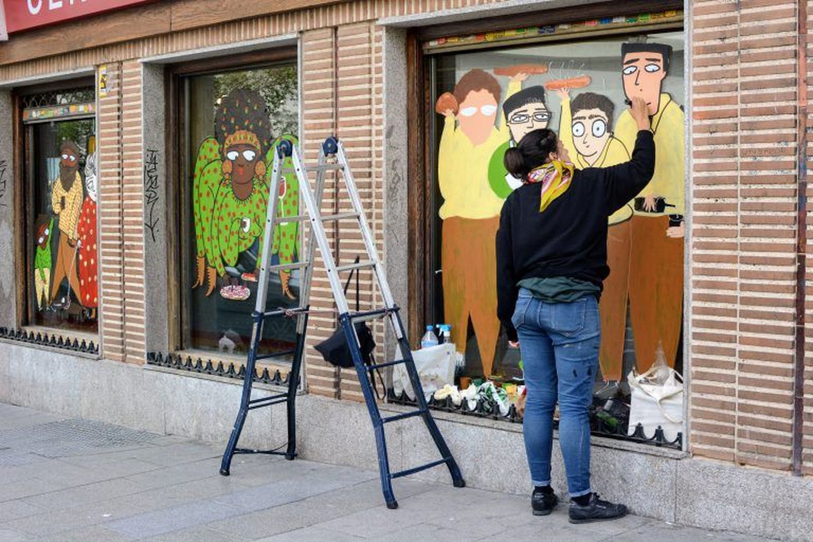 CREA, el festival que colorea los escaparates de Alcobendas