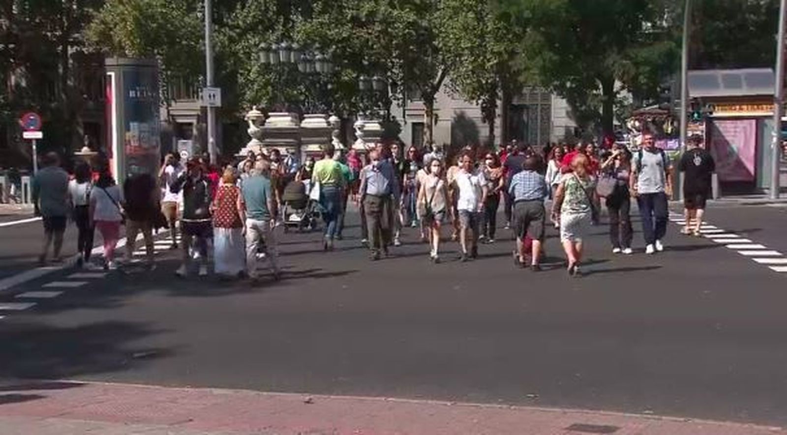 El Paseo del Prado y Recoletos se peatonalizan este domingo en la Semana de la Movilidad