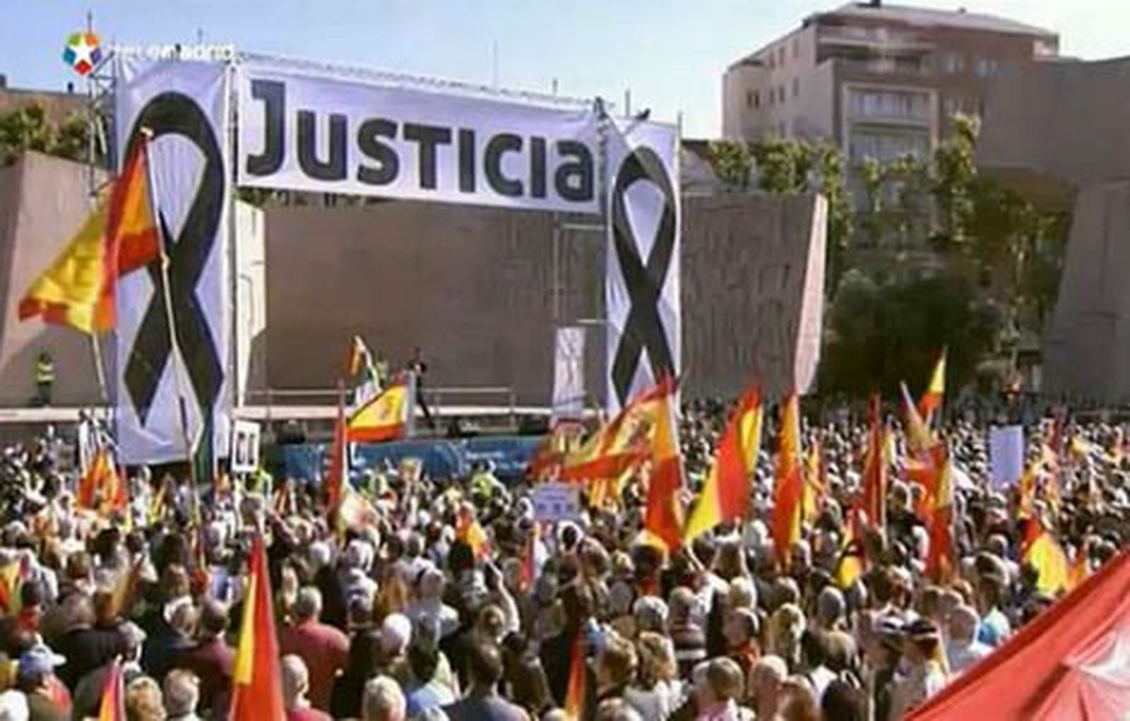 Manifestación de las Víctimas del Terrorismo en Colón