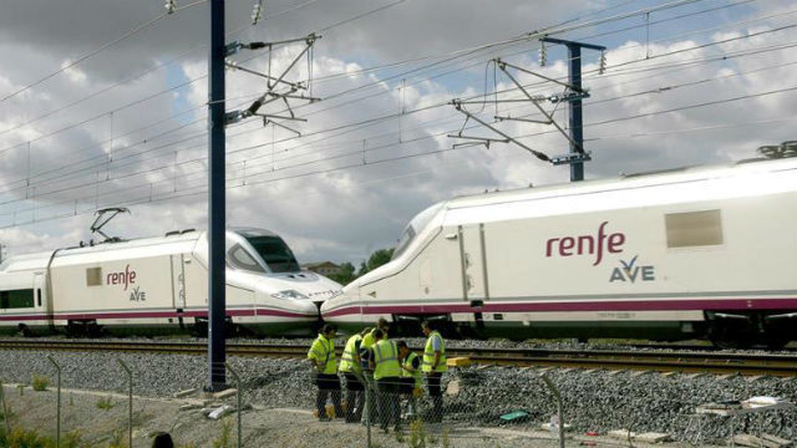 Adif reduce temporalmente la velocidad máxima en la línea Madrid-Barcelona tras los avisos de los maquinistas