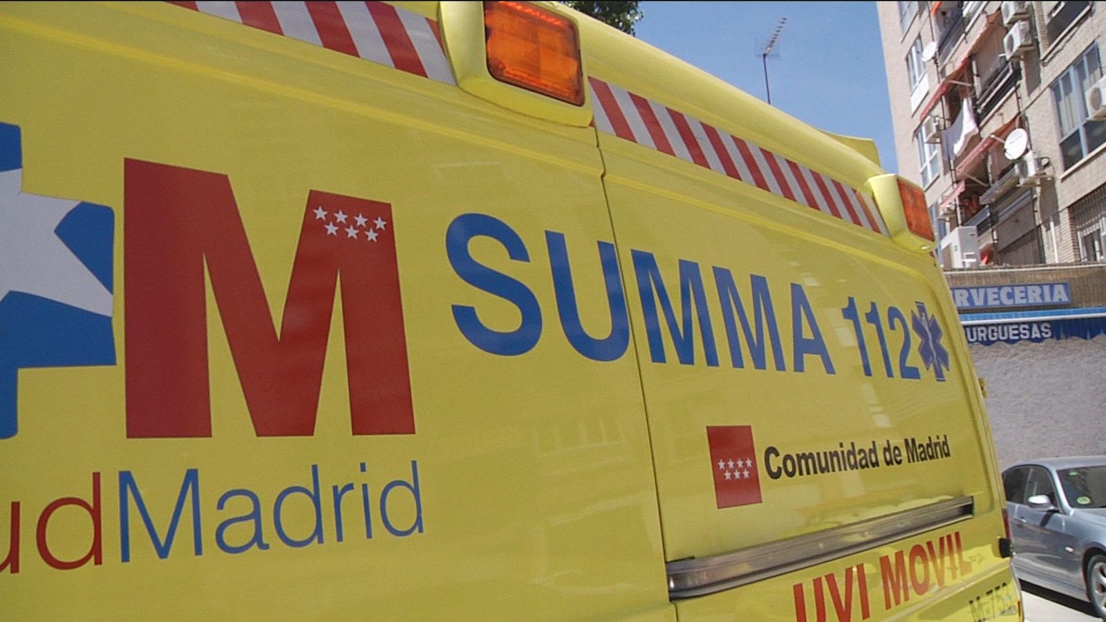 A pie de ambulancia con un circuito COVID