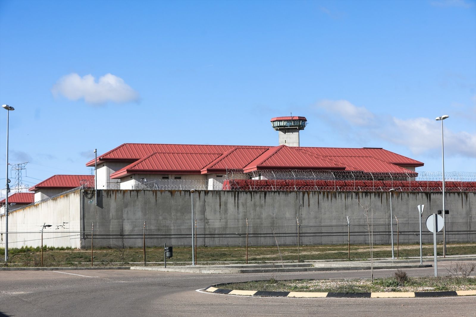 Exterior de la Cárcel de Valdemoro