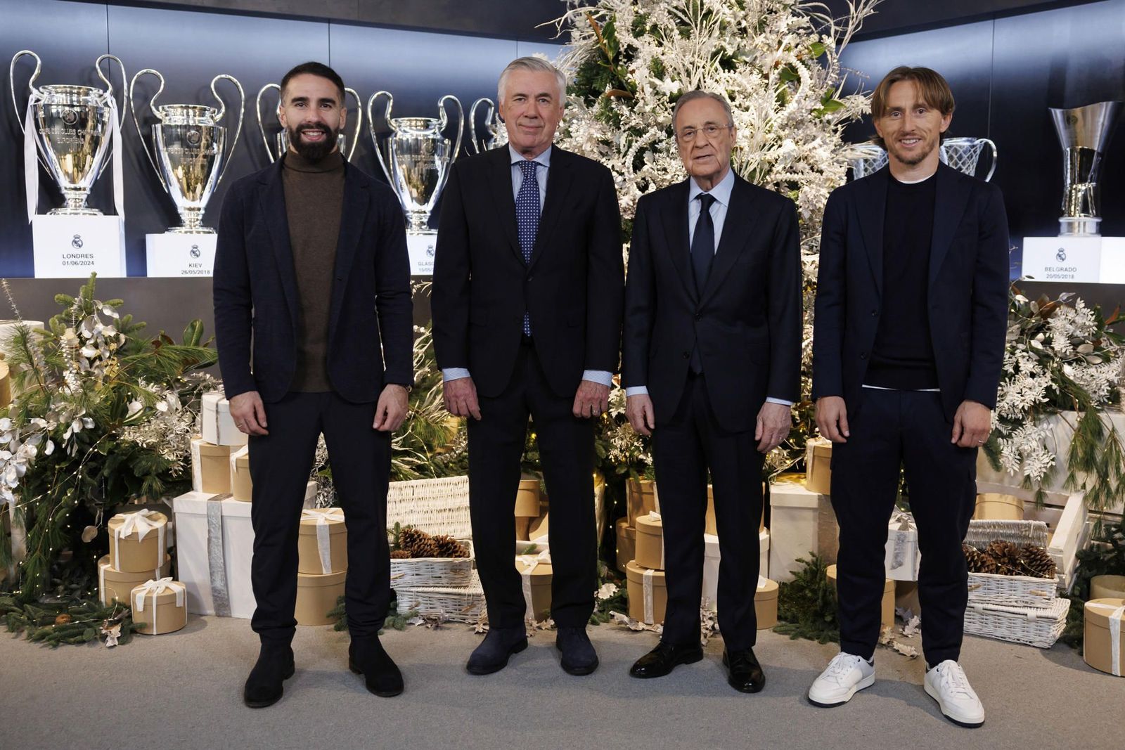 Carvajal y Modric brindan por un 2025 lleno de éxitos para el Real Madrid