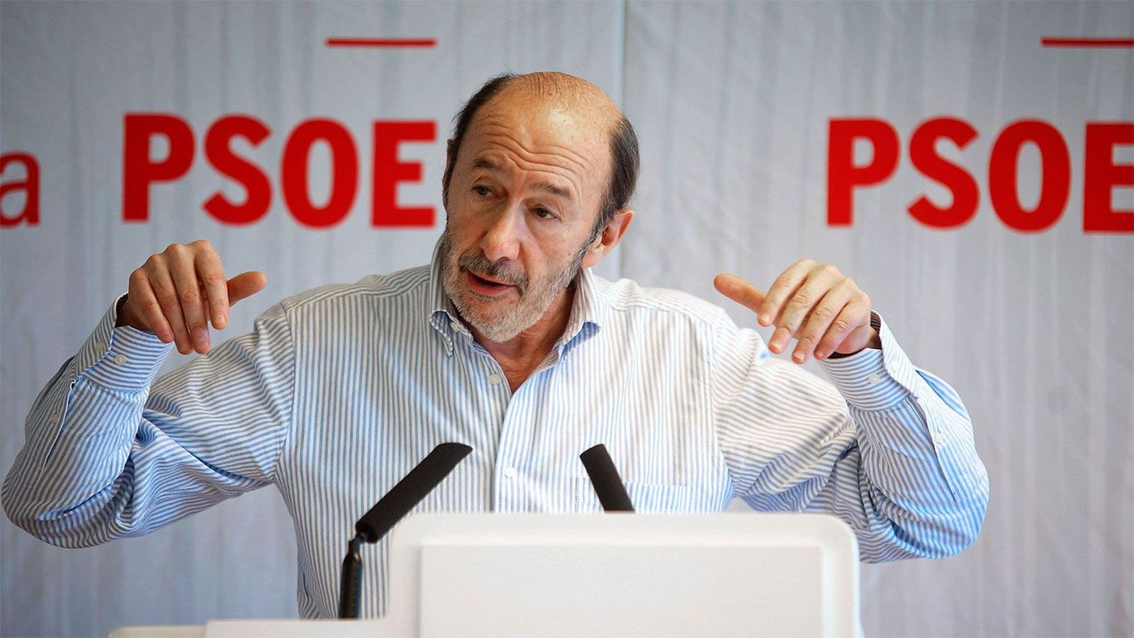 Rubalcaba en la UCI del hospital de Puerta de Hierro por un ictus