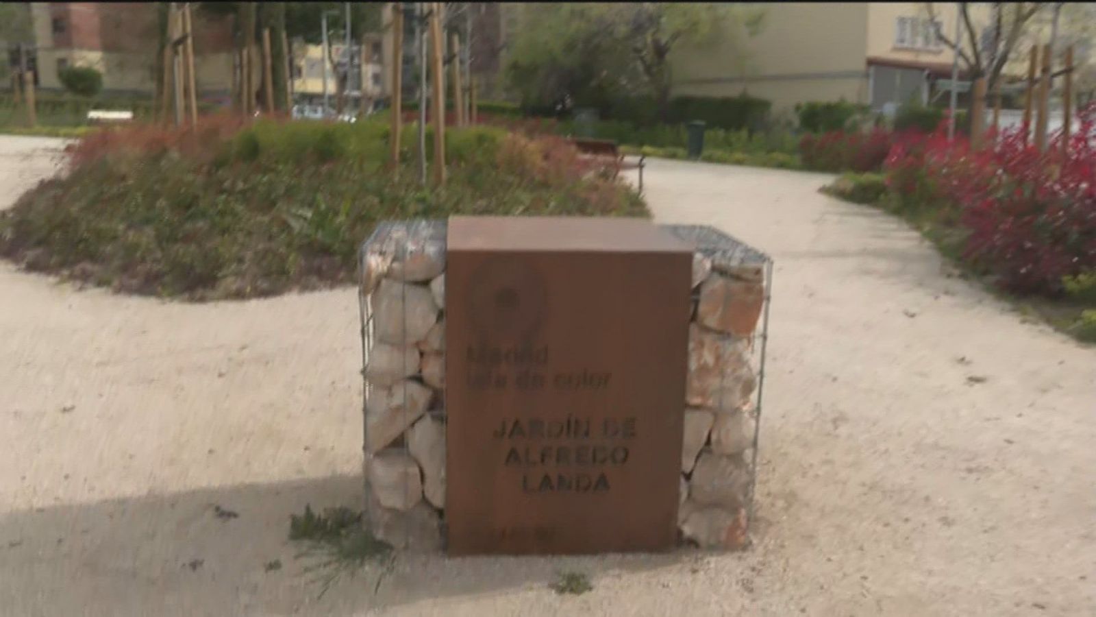 El hijo de Alfredo Landa afirma que “Es un honor que mi padre de nombre a un parque en Madrid”
