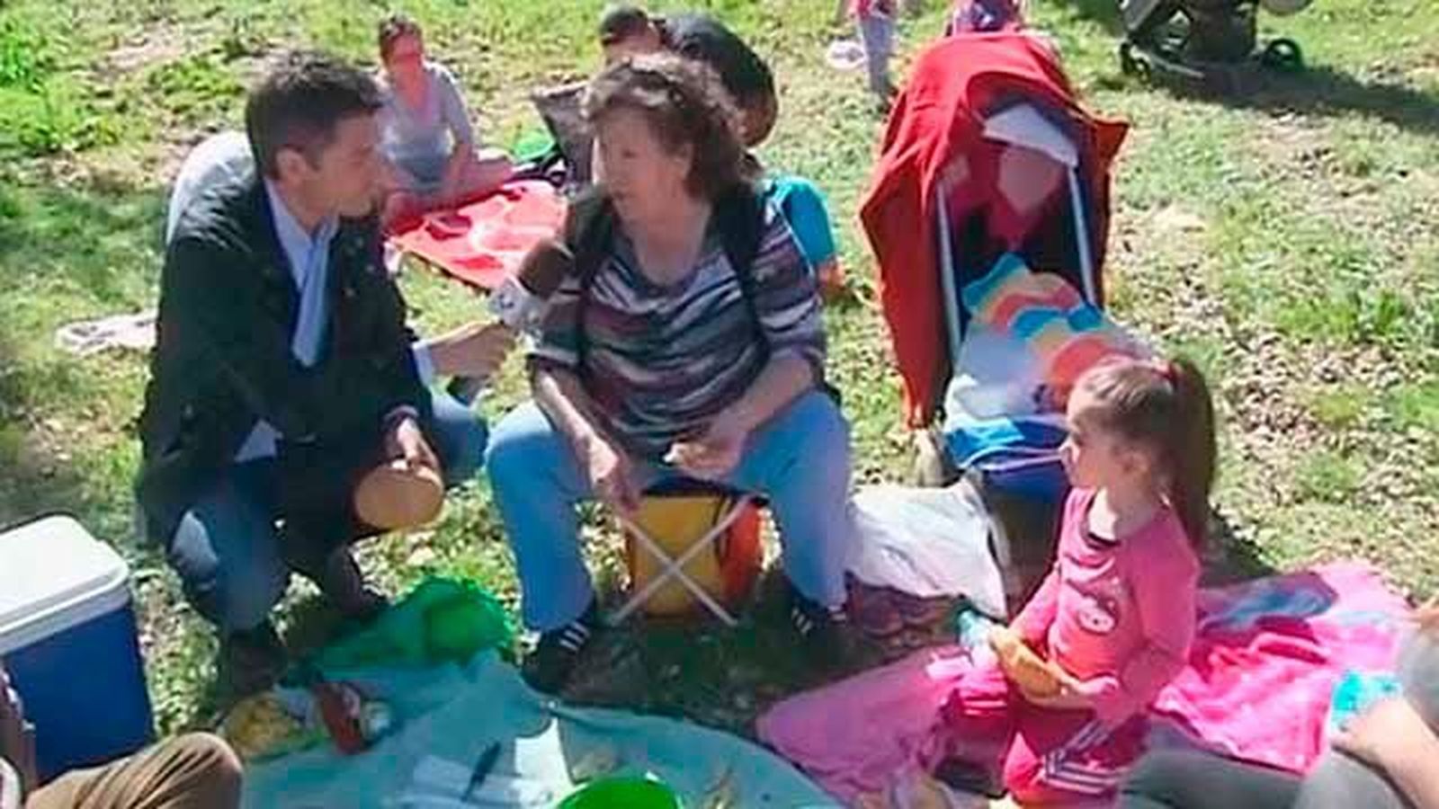 Miles de fuenlabreños participan en el  'Día de la Tortilla'