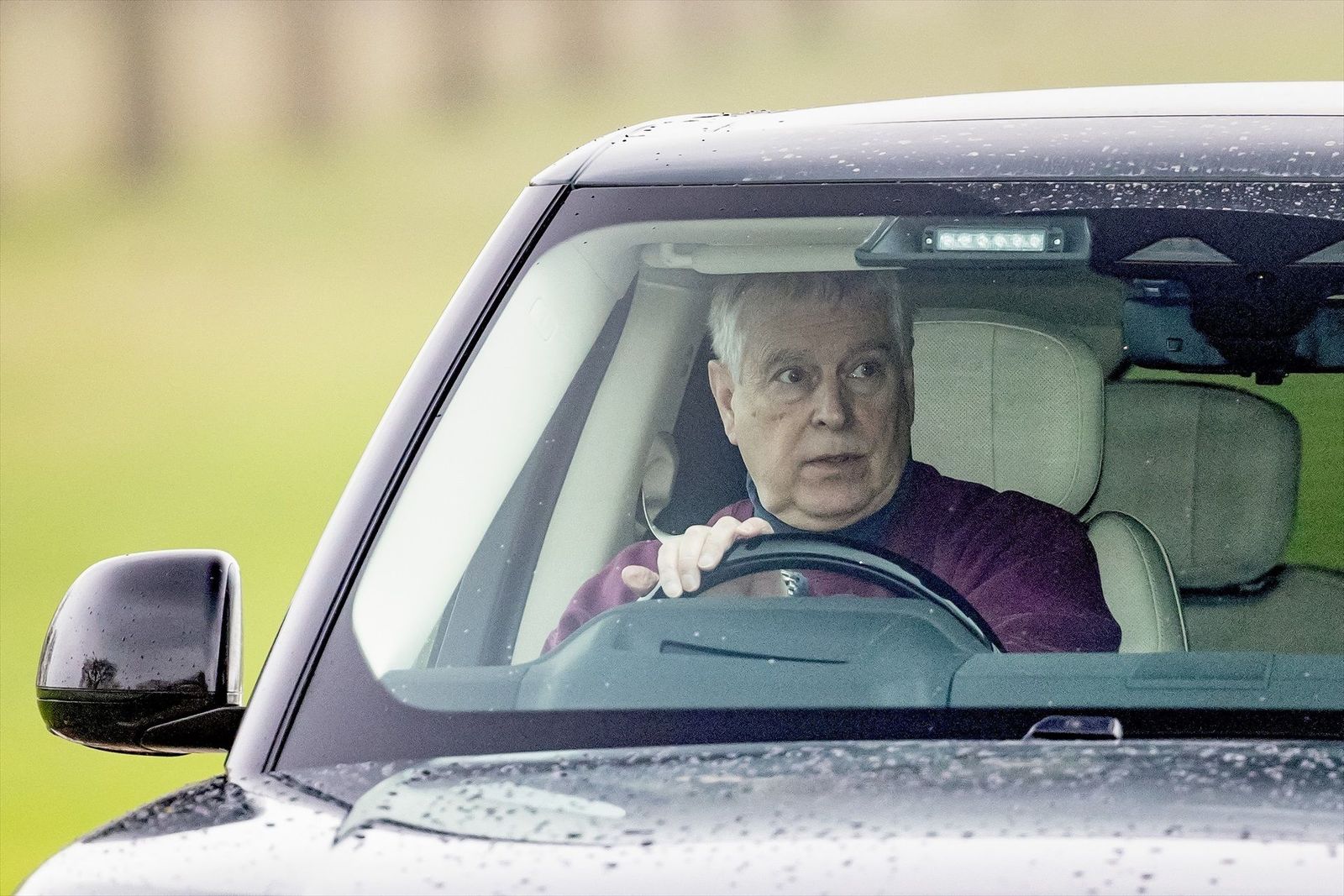 Detenido Andrés de Inglaterra en su casa por su relación con el caso Epstein
