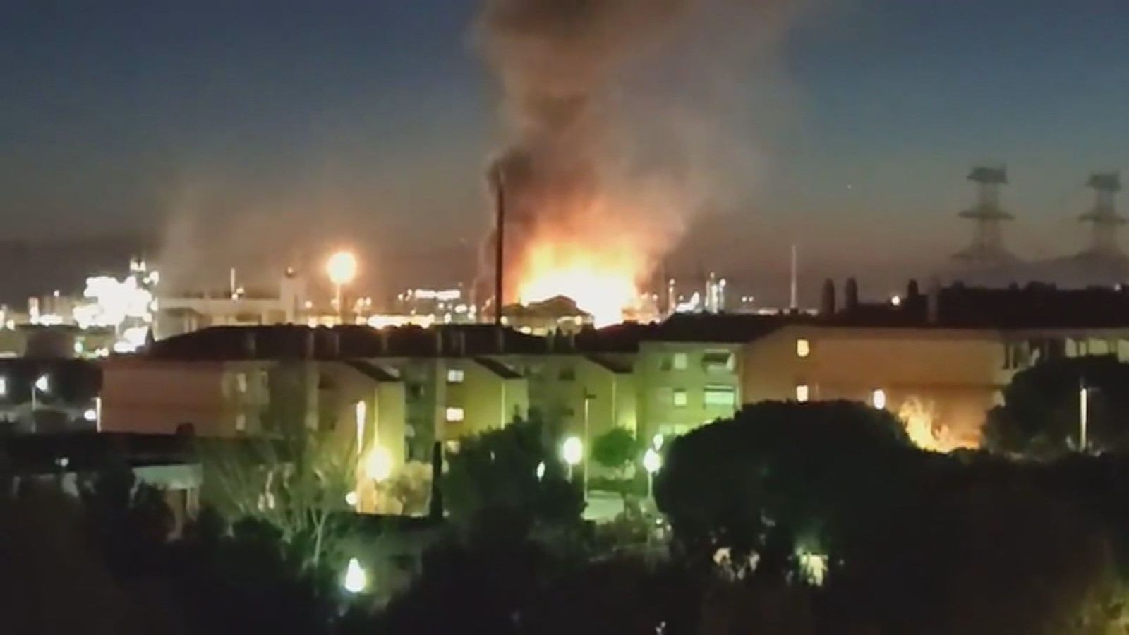 Al menos un muerto, seis heridos y un desaparecido por la explosión en Tarragona