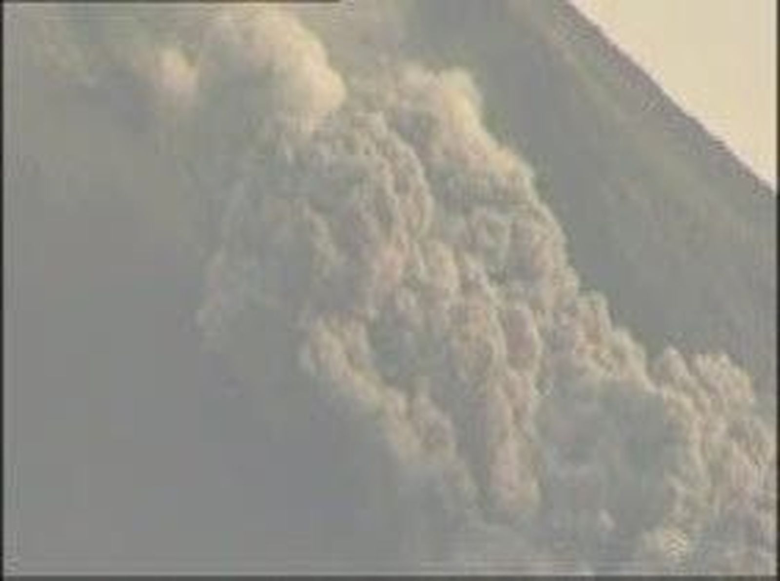 Volcan_20101030V0.wmv