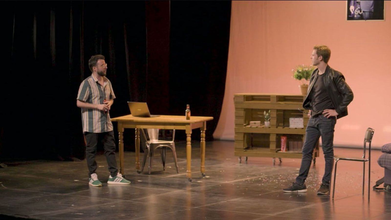 El humor salvaje de ‘La Gran Ofensa’ en el teatro Lara