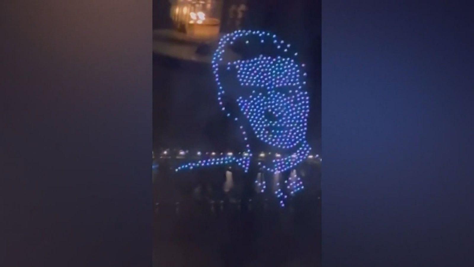 Espectáculo de drones en Abu Dabi en honor al rey emérito Juan Carlos I por su cumpleaños