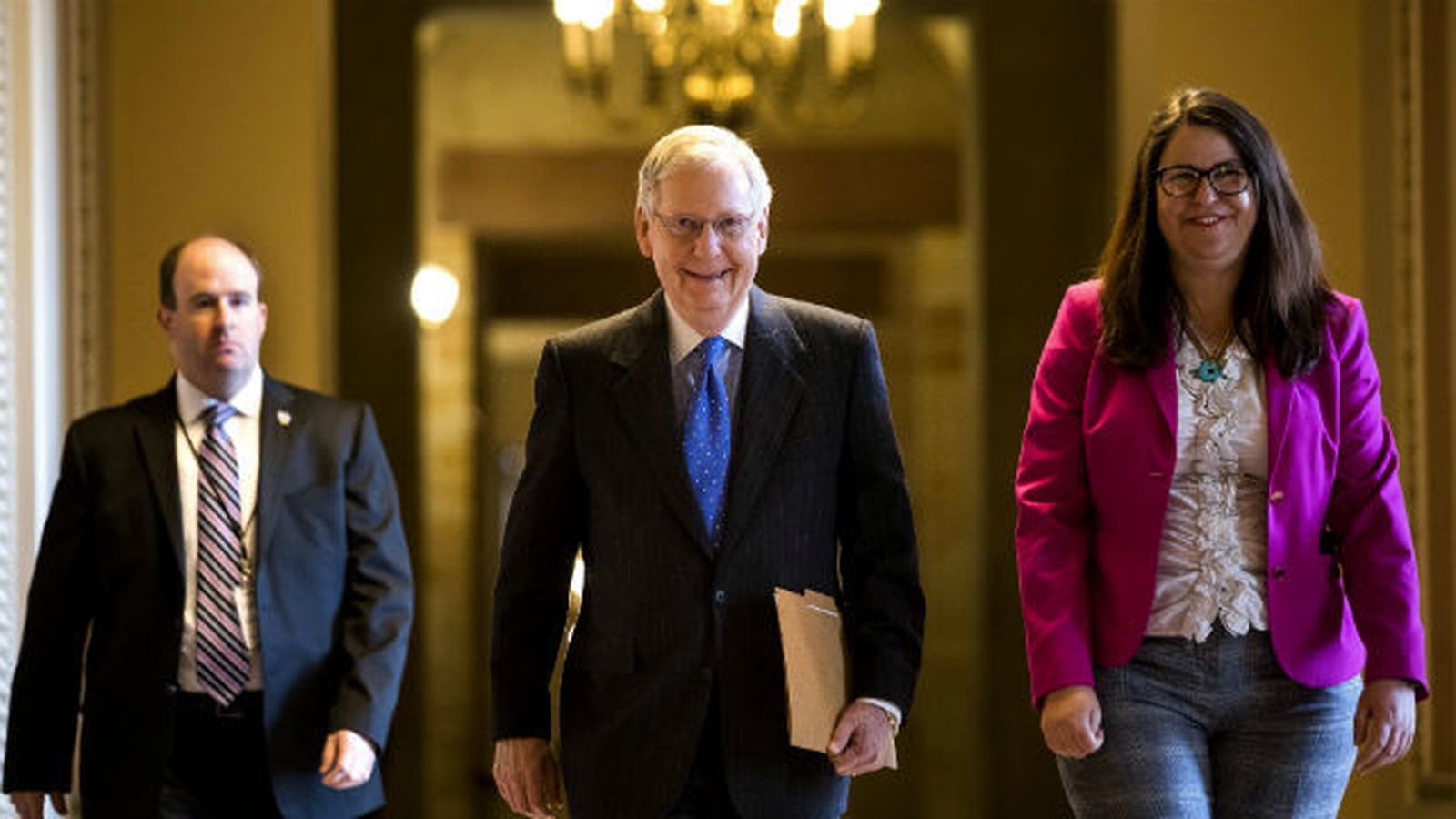 El líder de la mayoría republicana en el Senado, Mitch McConnell