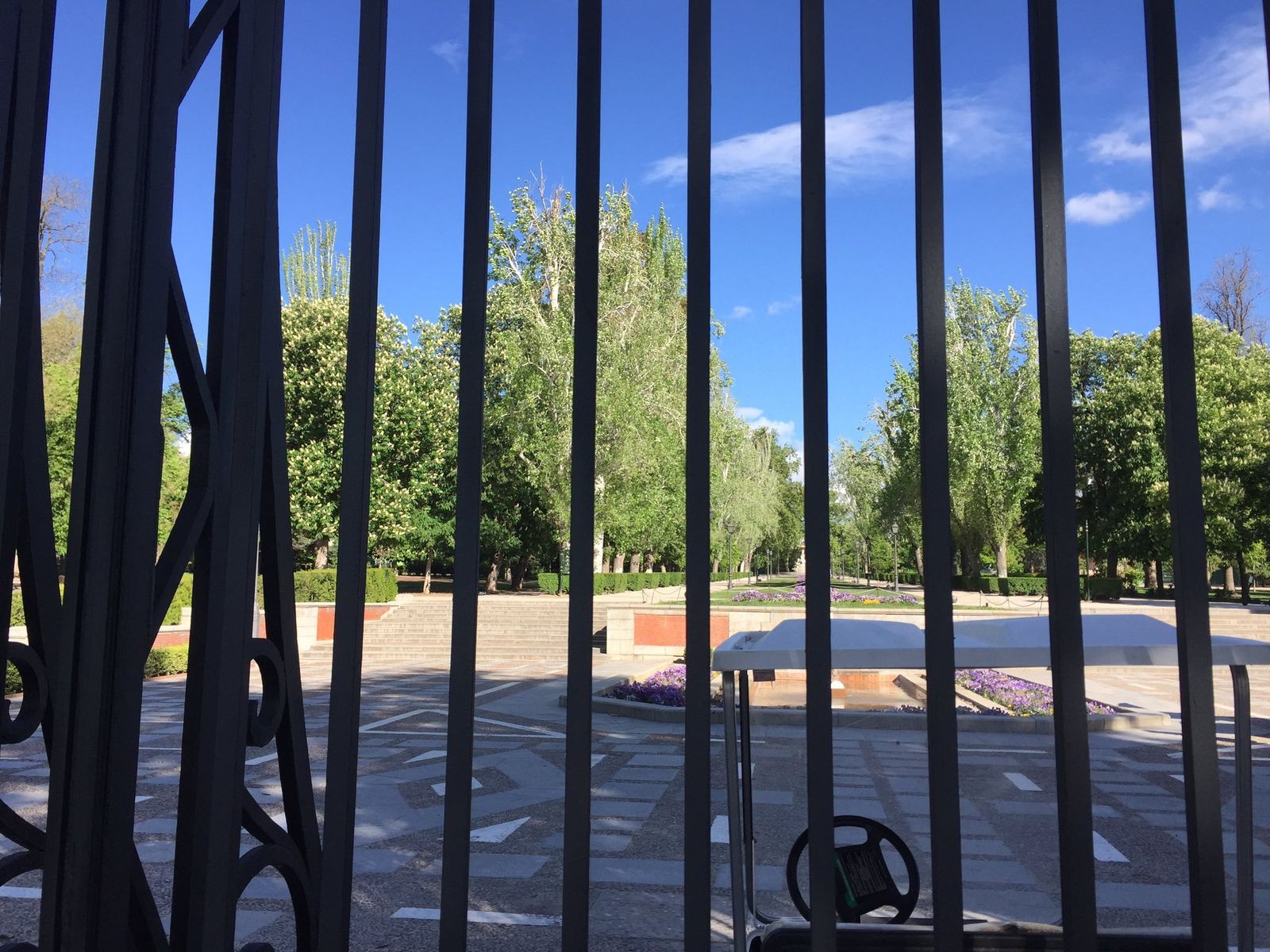 El Parque del Retiro cierra por el viento