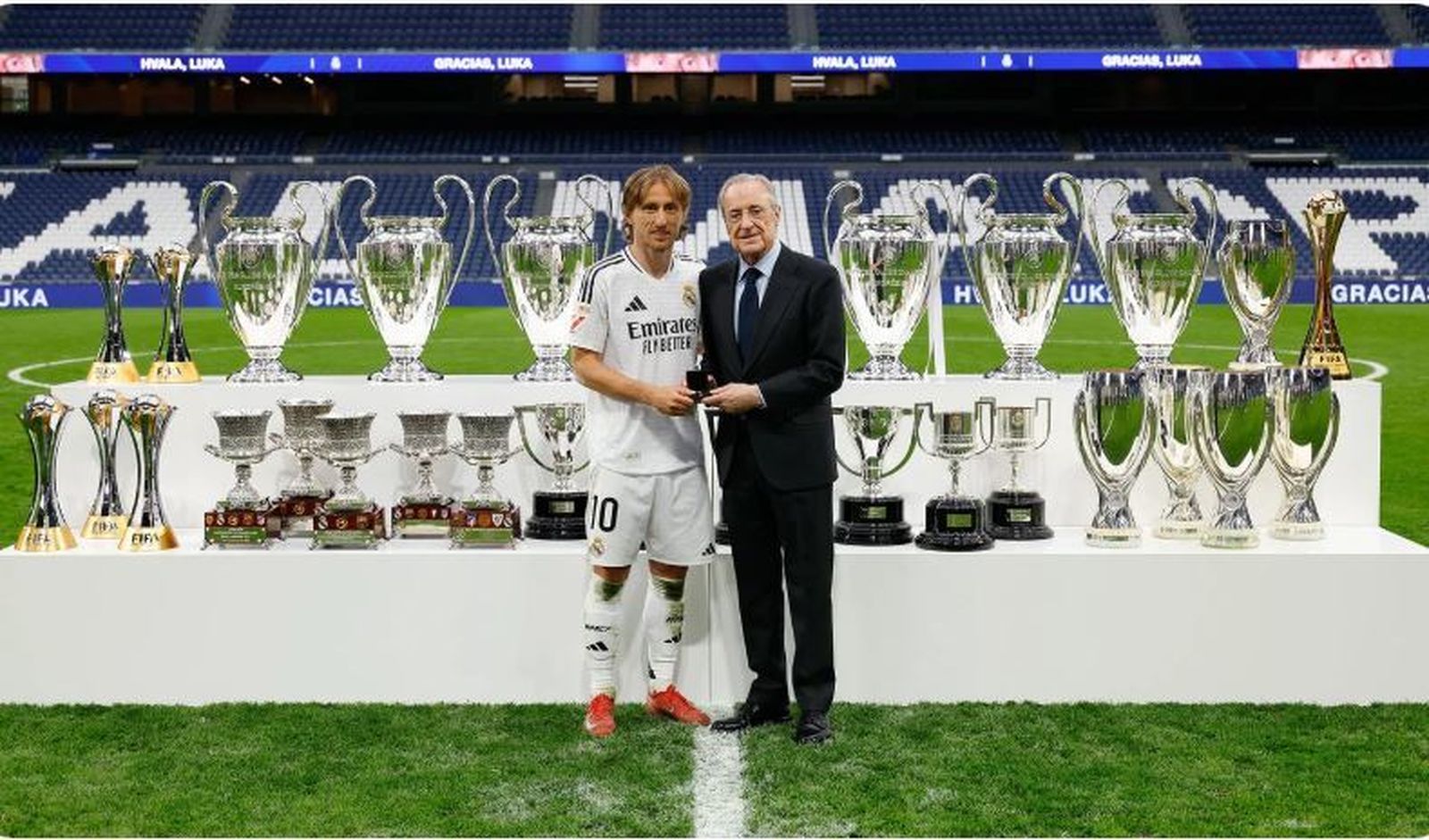 Modric y Florentino Pérez