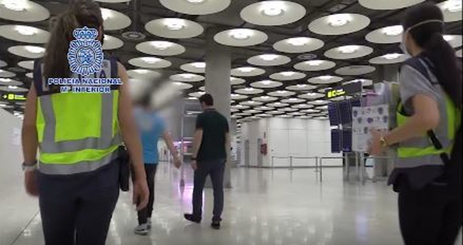 Policía Nacional en Barajas