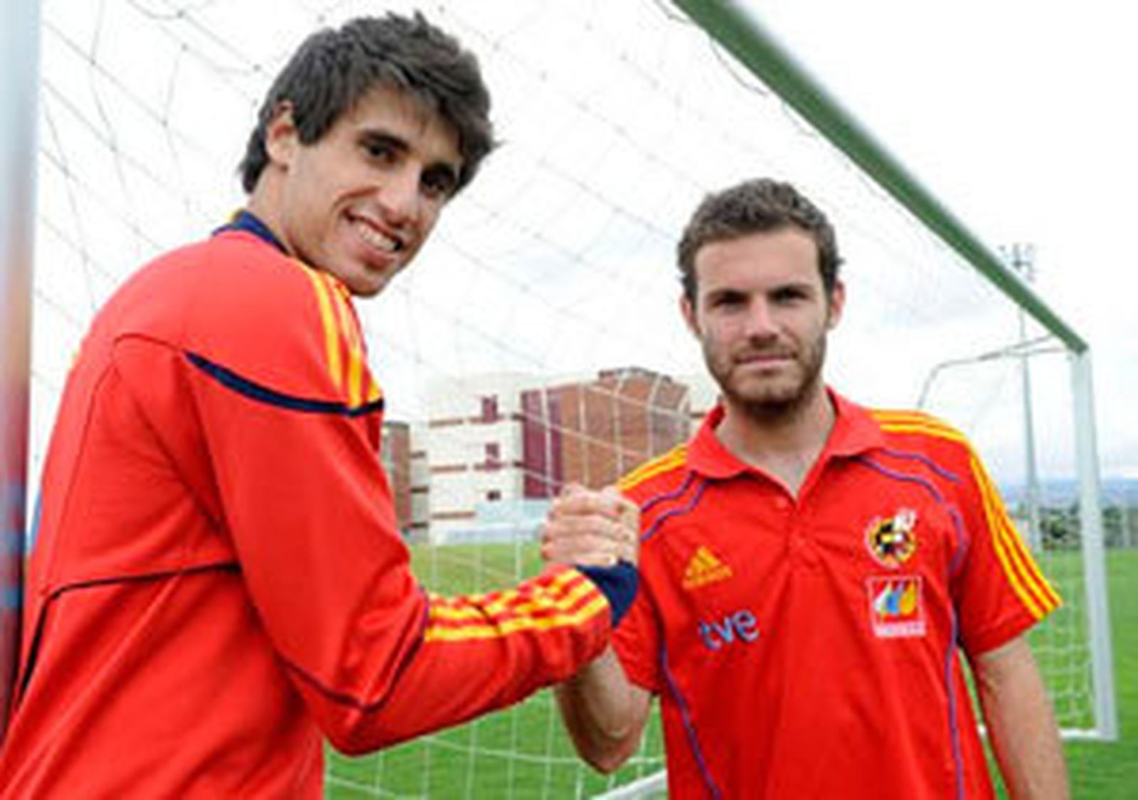 Javi Martínez y Juan Mata